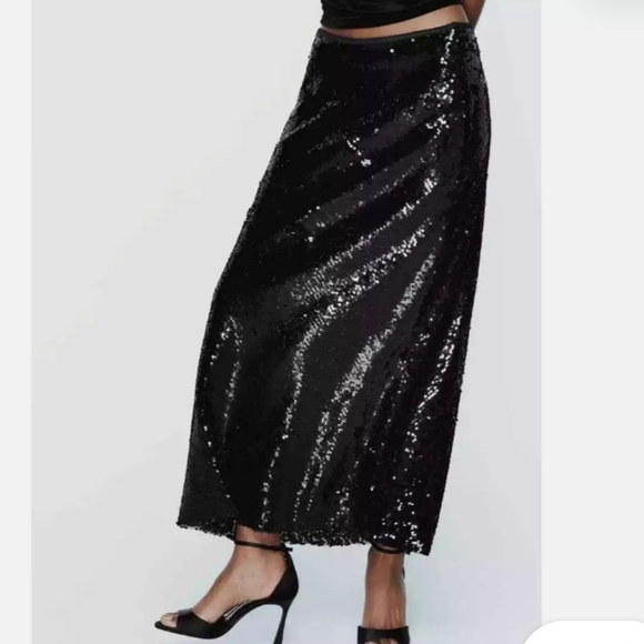 Zara XS sequin bkack skirt new with tag Christmas and Holidays 2024 - Picture 1 of 5